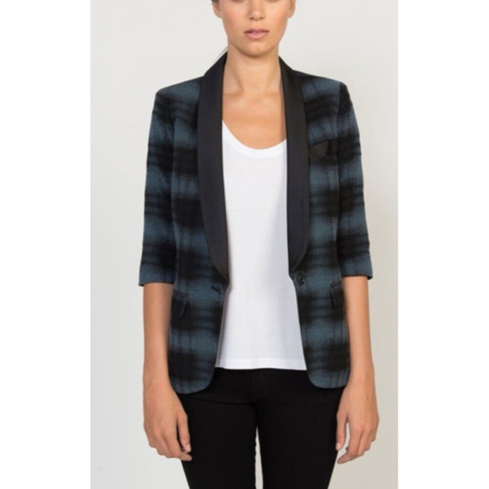 Smythe Wool Blend Plaid Blazer Blue Black Satin Shawl Collar Size 2 Quiet Luxury